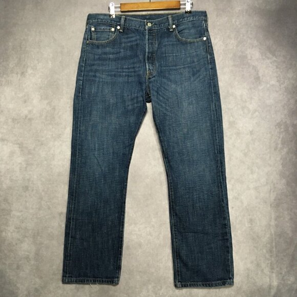 Levis Mens 501 Original Fit Blue Jeans size 36x30 Button Fly Cotton Denim - Picture 4 of 13